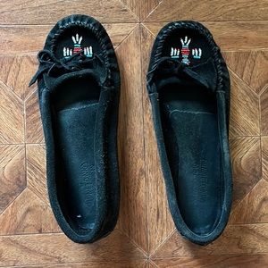 Minnetonka black moccasin flats with red white and blue beading. Size 9.